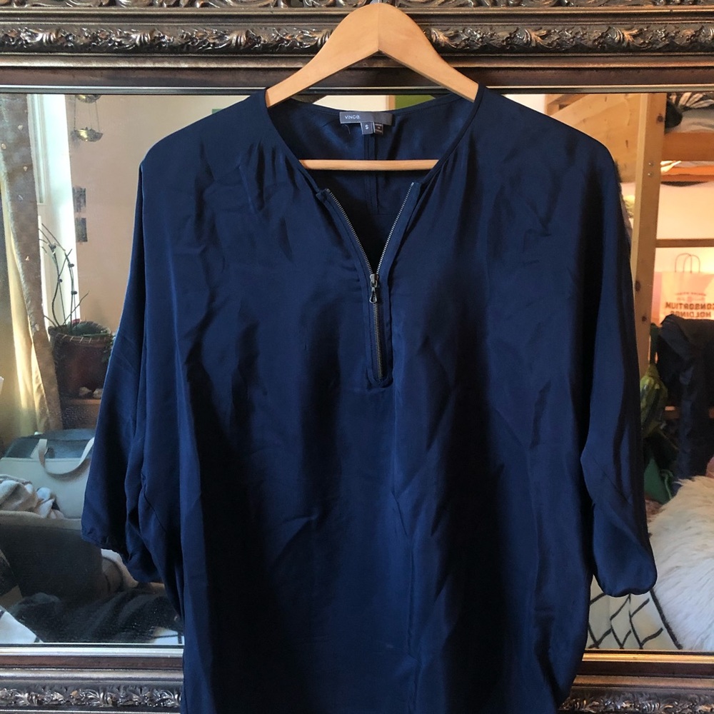 🌙 VINCE silk tunic top w zipper detail🌙